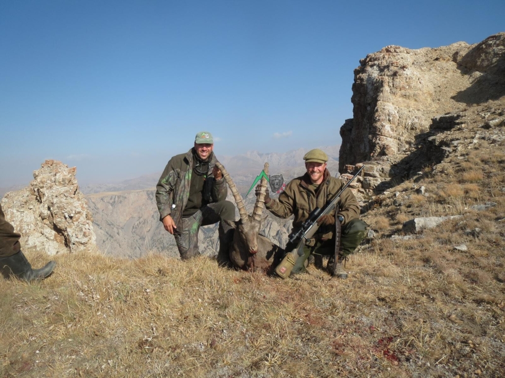 Simon K. Barr, from Fieldsports press and Tweed Media Ltd., client of Artemis Hunting on a successful mid-asian ibex hunt in Kyrgyzstan