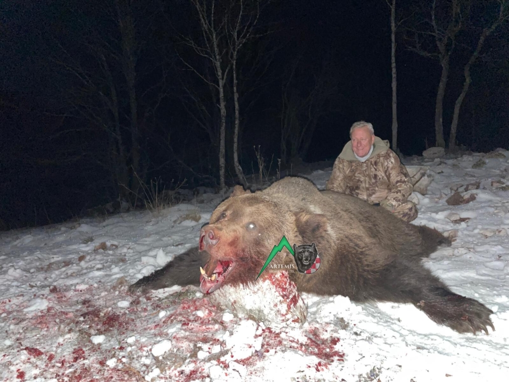 Tim Fallon, owner of FTW SAAM Ranch and ex president of Dallas Safari Club Us, client of Artemis Hunting on a successful brown bear hunt in Croatia